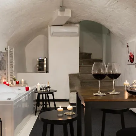 Apartment Wine - Mulsum *